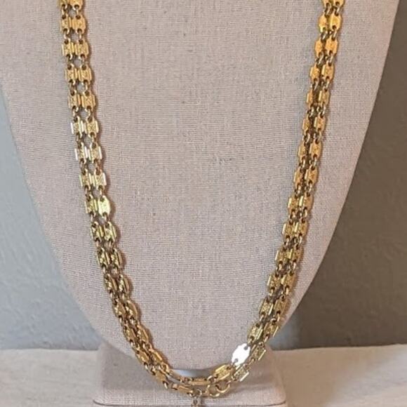 Vintage Crown Trifari Long Gold Tone X Station Chain Necklace - Picture 2 of 5